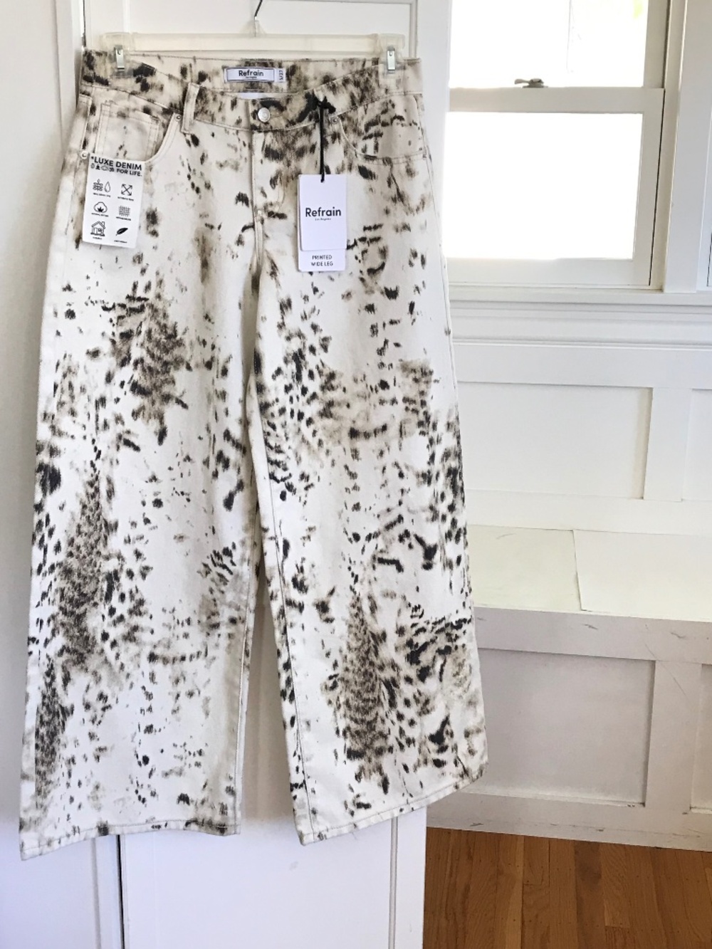 REFRAIN Leopard Print Wide Leg Jeans Women's Size 5/27 NWT